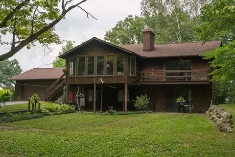 5151 Madden Rd, Dexter, MI 48130 photo 2