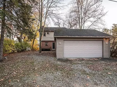13881 Sauer, Gregory, MI 48137 photo 1