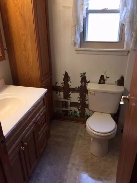 4619 Williams St, Wayne, MI 48184 photo 9