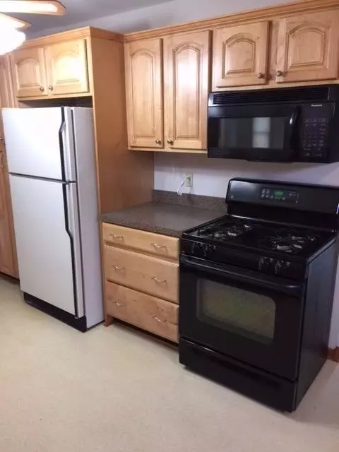 4619 Williams St, Wayne, MI 48184 photo 4