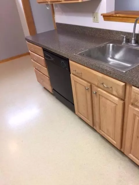 4619 Williams St, Wayne, MI 48184 photo 5