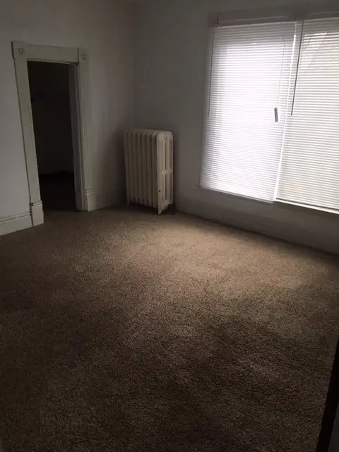 596 S Main St, Adrian, MI 49221 photo 10