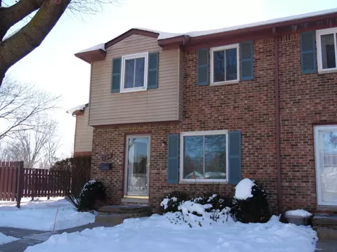 229 Sheffield, Saline, MI 48176 photo 1