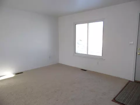 229 Sheffield, Saline, MI 48176 photo 5