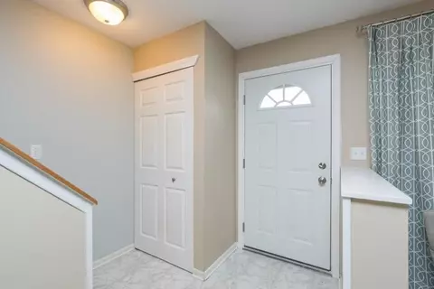 181 Wallace Dr, Saline, MI 48176 photo 2