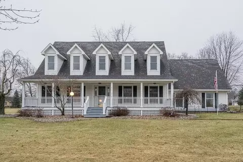 602 Curtis Ct, Tecumseh, MI 49286 photo 1