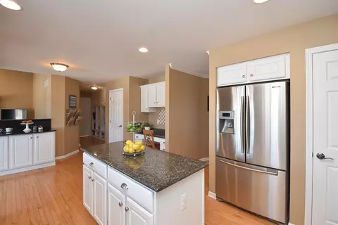 574 Darwin Ct, Saline, MI 48176 photo 10