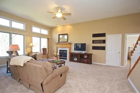 824 Stetson St, Tecumseh, MI 49286 photo 9