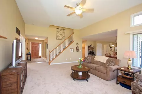 824 Stetson St, Tecumseh, MI 49286 photo 8