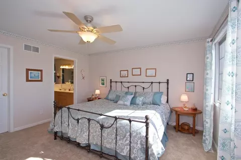 824 Stetson St, Tecumseh, MI 49286 photo 5