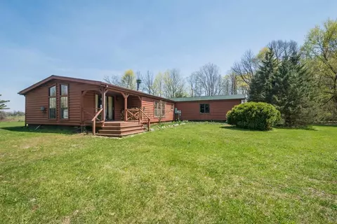 10481 Bemis Rd, Willis, MI 48191 photo 1