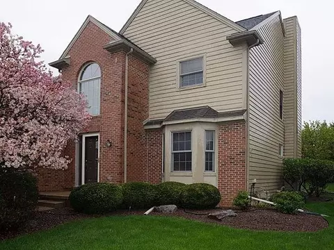 3665 Highlander Way E, Ann Arbor, MI 48108 photo 3