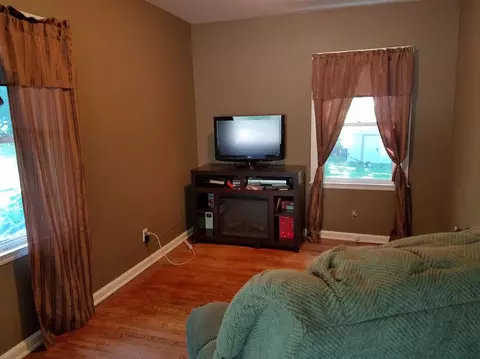 1308 Wright, Ann Arbor, MI 48105 photo 8