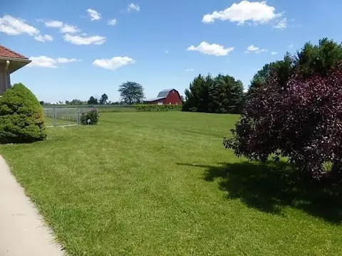 142 Smith St, Britton, MI 49229 photo 2
