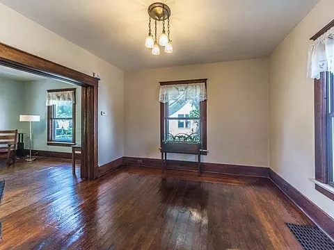 215 E Henry St, Saline, MI 48176 photo 10