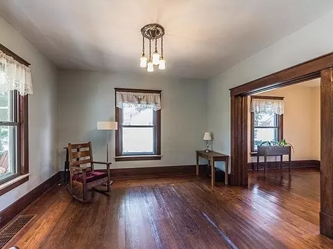 215 E Henry St, Saline, MI 48176 photo 7