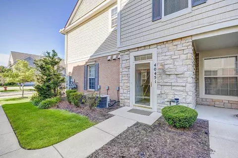 40451 Glen Eagle Ln, Canton, MI 48188 photo 1