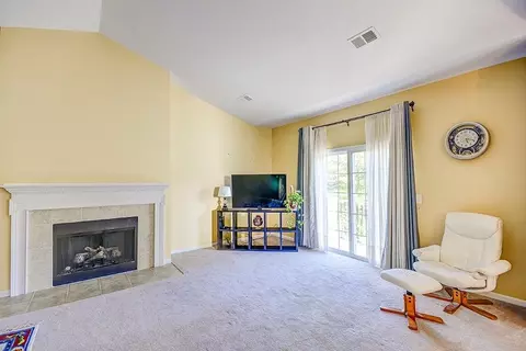 40451 Glen Eagle Ln, Canton, MI 48188 photo 10