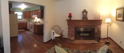 2000 Grasmere Ln, Wixom, MI 48393 photo 9