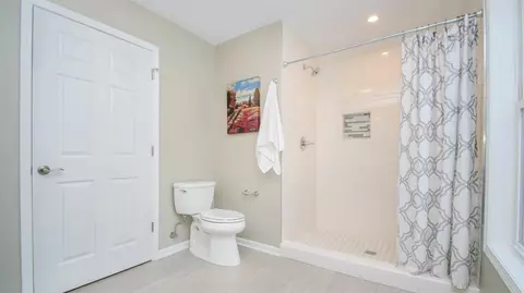 1108 W Madison St, Ann Arbor, MI 48103 photo 28