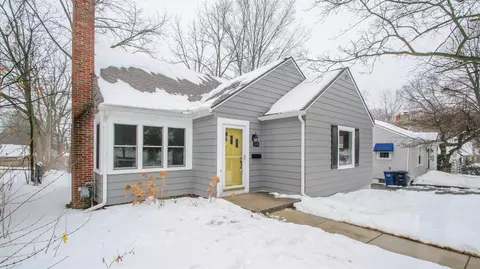 1108 W Madison St, Ann Arbor, MI 48103 photo 2