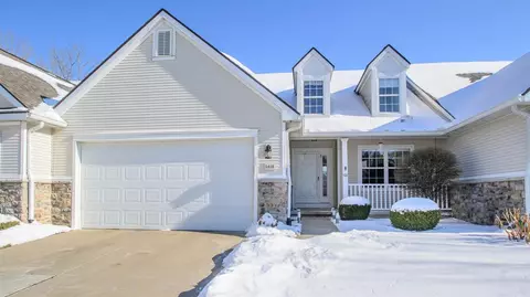 3418 Huron View Ct, Dexter, MI 48130 photo 1