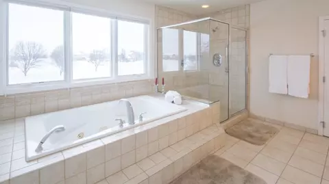 9034 Mckendry Dr, Saline, MI 48176 photo 31