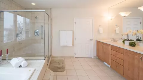 9034 Mckendry Dr, Saline, MI 48176 photo 32