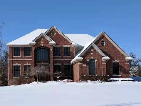9034 Mckendry Dr, Saline, MI 48176 photo 1