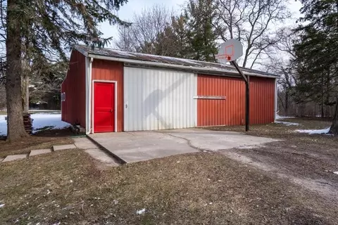 2443 E Textile Rd, Ann Arbor, MI 48108 photo 5