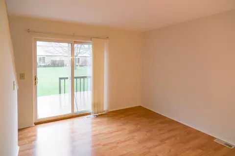 321 Clark St, Saline, MI 48176 photo 3