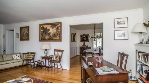 2527 Devonshire Rd, Ann Arbor, MI 48104 photo 7