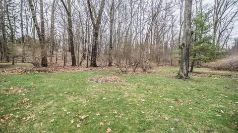 2527 Devonshire Rd, Ann Arbor, MI 48104 photo 47