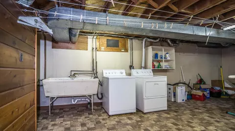2527 Devonshire Rd, Ann Arbor, MI 48104 photo 42