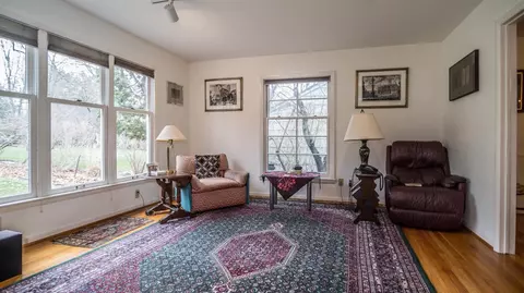 2527 Devonshire Rd, Ann Arbor, MI 48104 photo 16
