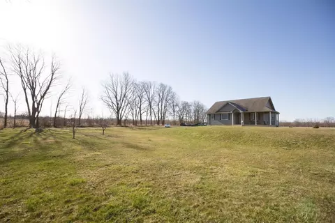 1001 Plank Rd, Dundee, MI 48131 photo 38