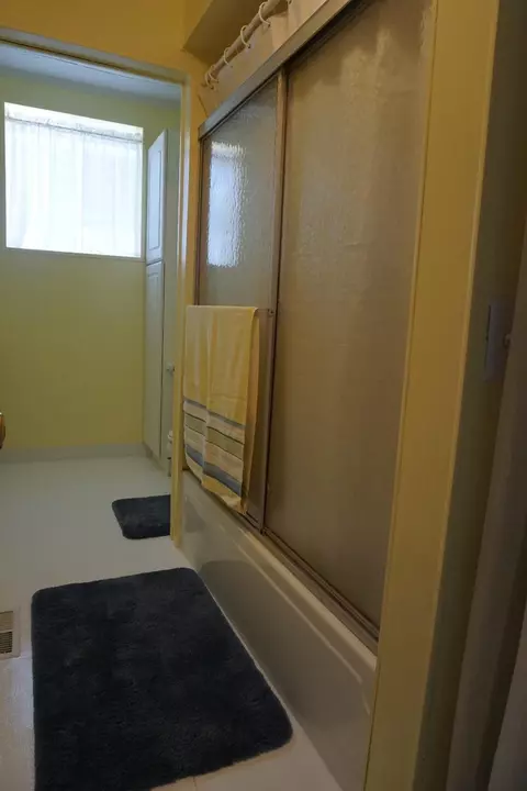 991 Otney, Jackson, MI 49201 photo 17