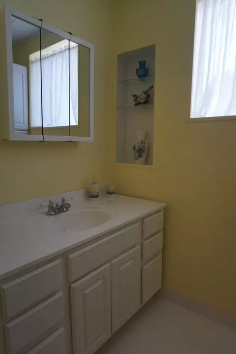 991 Otney, Jackson, MI 49201 photo 18