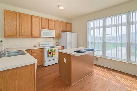 43776 Cherry Grove Ct, Canton, MI 48188 photo 14
