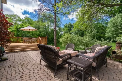 8203 Bridgeway Dr, Dexter, MI 48130 photo 11