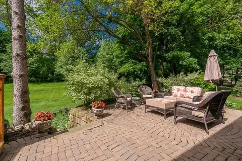 8203 Bridgeway Dr, Dexter, MI 48130 photo 12