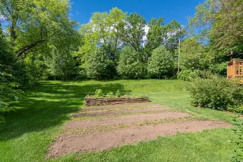 8203 Bridgeway Dr, Dexter, MI 48130 photo 7