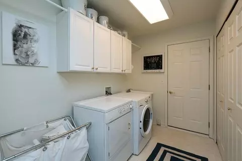8203 Bridgeway Dr, Dexter, MI 48130 photo 21