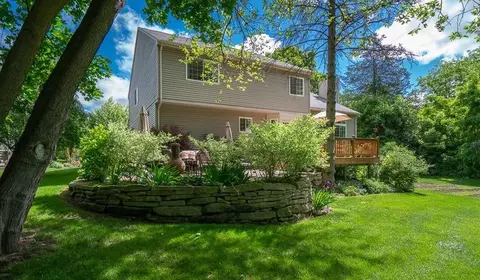 8203 Bridgeway Dr, Dexter, MI 48130 photo 10