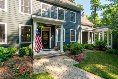 6302 Cobblestone Ln, Dexter, MI 48130 photo 3