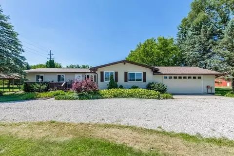 10962 Willow Rd, Willis, MI 48191 photo 1