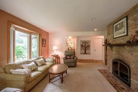 4100 Sunset Ct, Ann Arbor, MI 48103 photo 5
