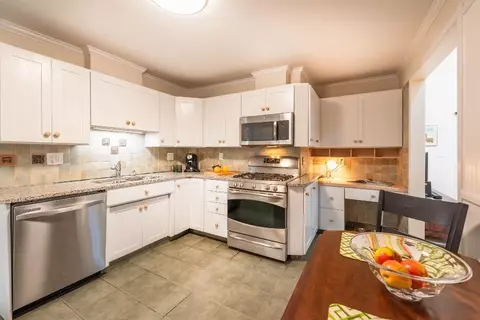 1000 5th St, Ann Arbor, MI 48103 photo 4