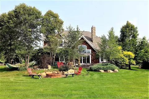3251 Golfview Dr, Saline, MI 48176 photo 3