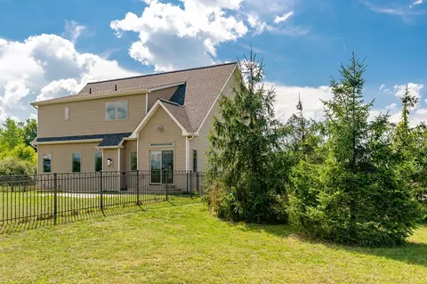 12453 Roepke Rd, Chelsea, MI 48118 photo 4